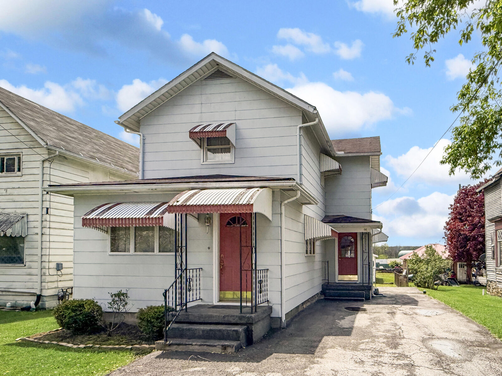 Property Photo:  64 E Ridge Ave  PA 15840 