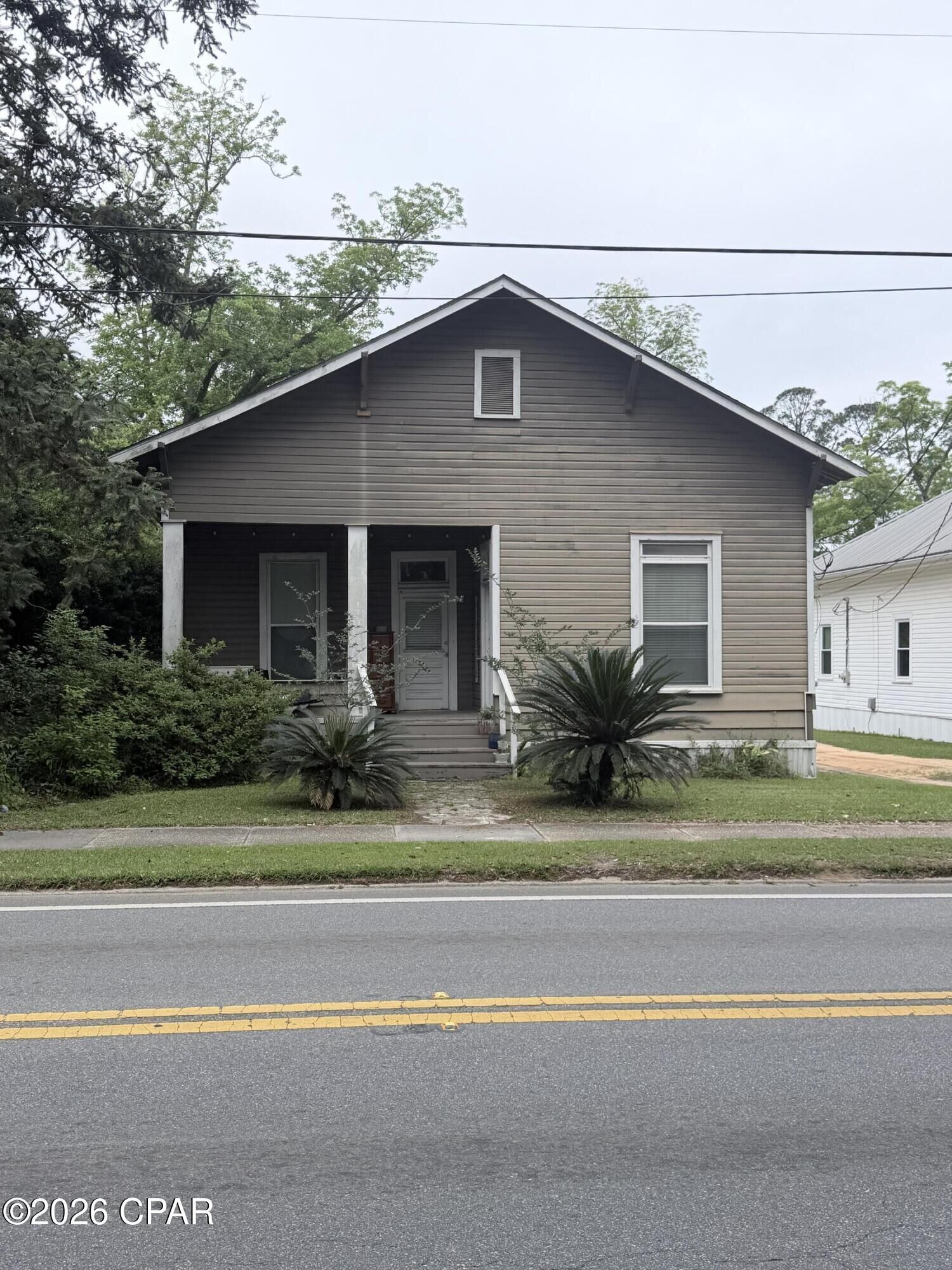 Property Photo:  704 Main Street  FL 32428 
