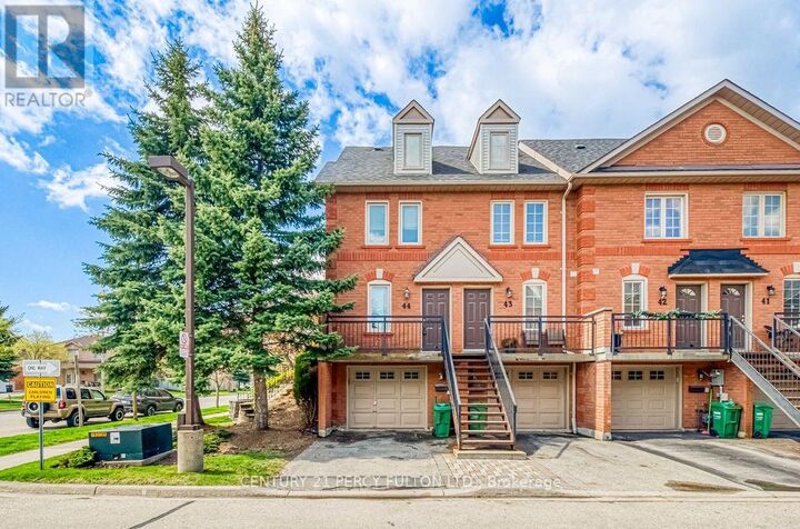 Property Photo:  3895 Doug Leavens Boulevard 44  ON L5N 7G1 