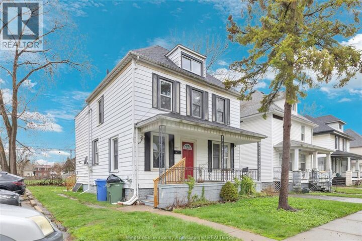 Property Photo:  227 Bridge Avenue  ON N9B 2M1 