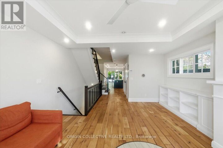 Property Photo:  79 Wilson Street East  ON L6K 3G4 