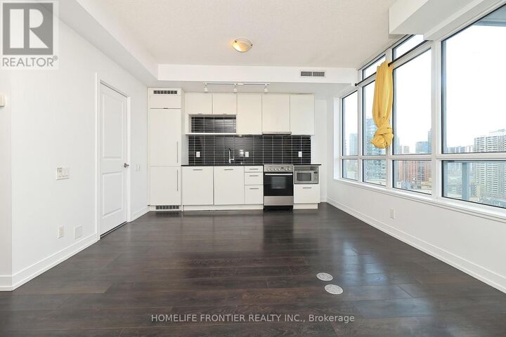 Property Photo:  365 Church Street 2208  ON M5B 1H6 