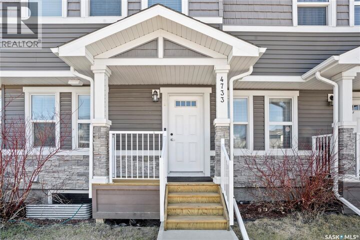 Property Photo:  4733 Primrose Green Drive E  SK S4V 3K9 