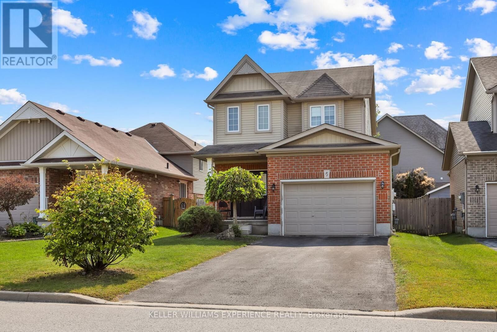 Property Photo:  91 Quigley Street  ON L3W 0P5 