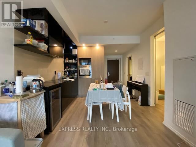 Property Photo:  70 Temperance Street 4308  ON M5H 0B1 