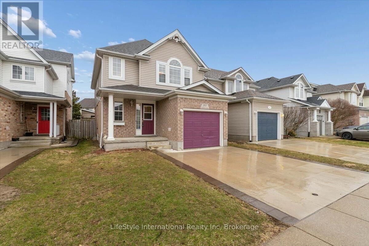 Property Photo:  95 Houghton Street  ON N3C 4L2 