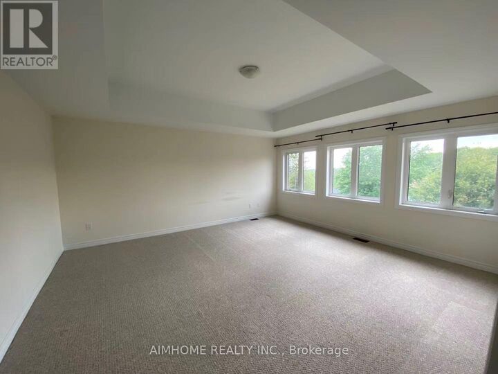 Property Photo:  28 Forest Edge Crescent  ON L9N 1R8 