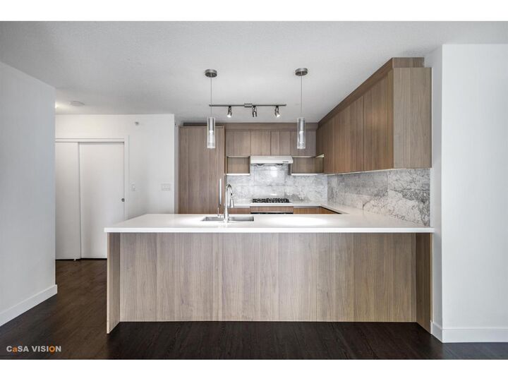 Property Photo:  13750 100 Avenue 1606  BC V3T 0L3 