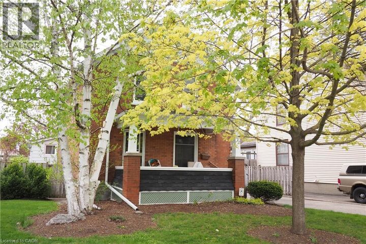 Property Photo:  373 Garden Street  ON N3H 4C8 