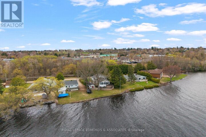 Property Photo:  907 Cedar Lane  ON K8A 2G6 