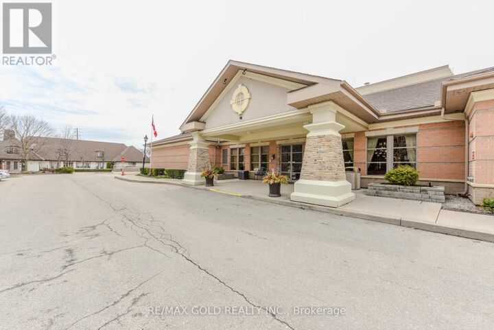 Property Photo:  100 Burloak Drive 2411  ON L7L 6P6 