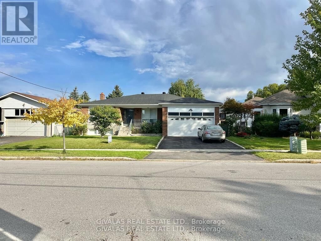 Property Photo:  94 Pleasant View Drive Lower  ON M2J 3R1 