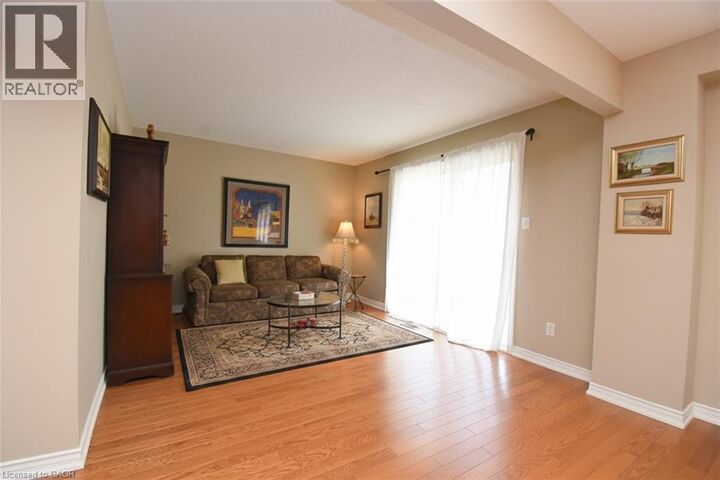 Property Photo:  320 Hamilton Drive 4  ON L9G 4W6 