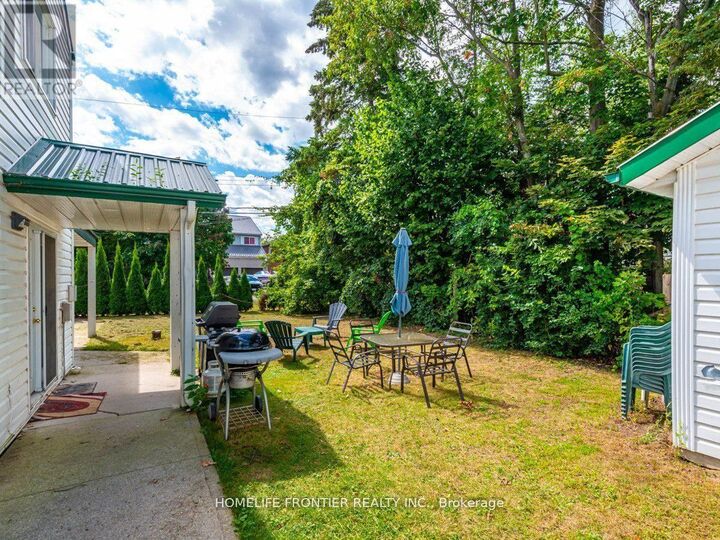 Property Photo:  1015 Arnold Street 2  ON L0L 1C0 