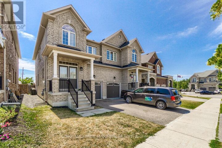 Property Photo:  160 Gentile Circle  ON L4H 3N3 