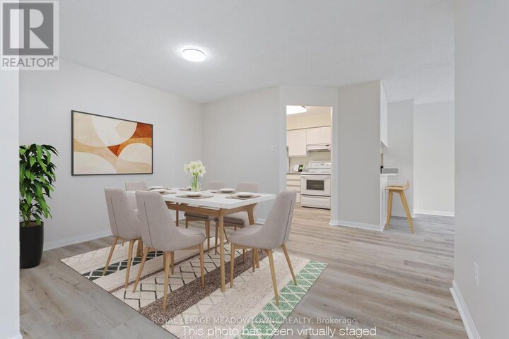 Property Photo:  10 Laurelcrest Street 104  ON L6S 5Y3 