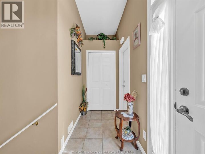 Property Photo:  967 Wride Avenue  ON N9Y 3E9 