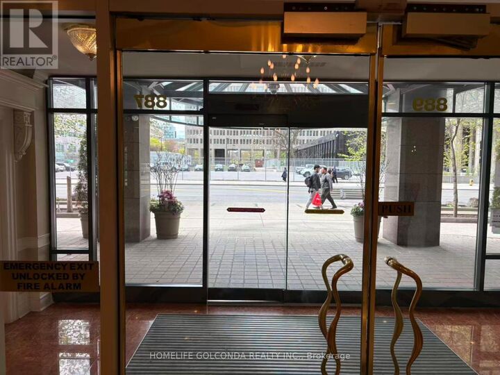Property Photo:  889 Bay Street 201  ON M5S 3K5 