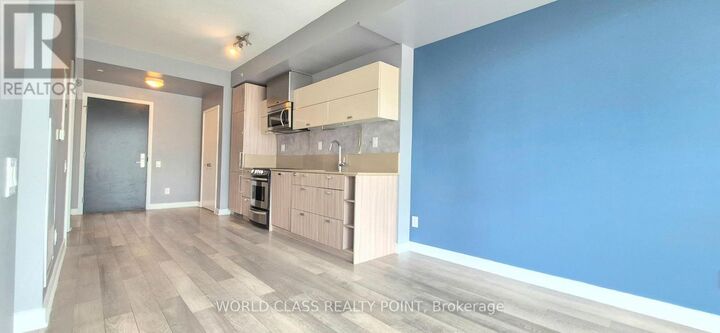 Property Photo:  290 Adelaide Street West 1006  ON M5V 0P3 