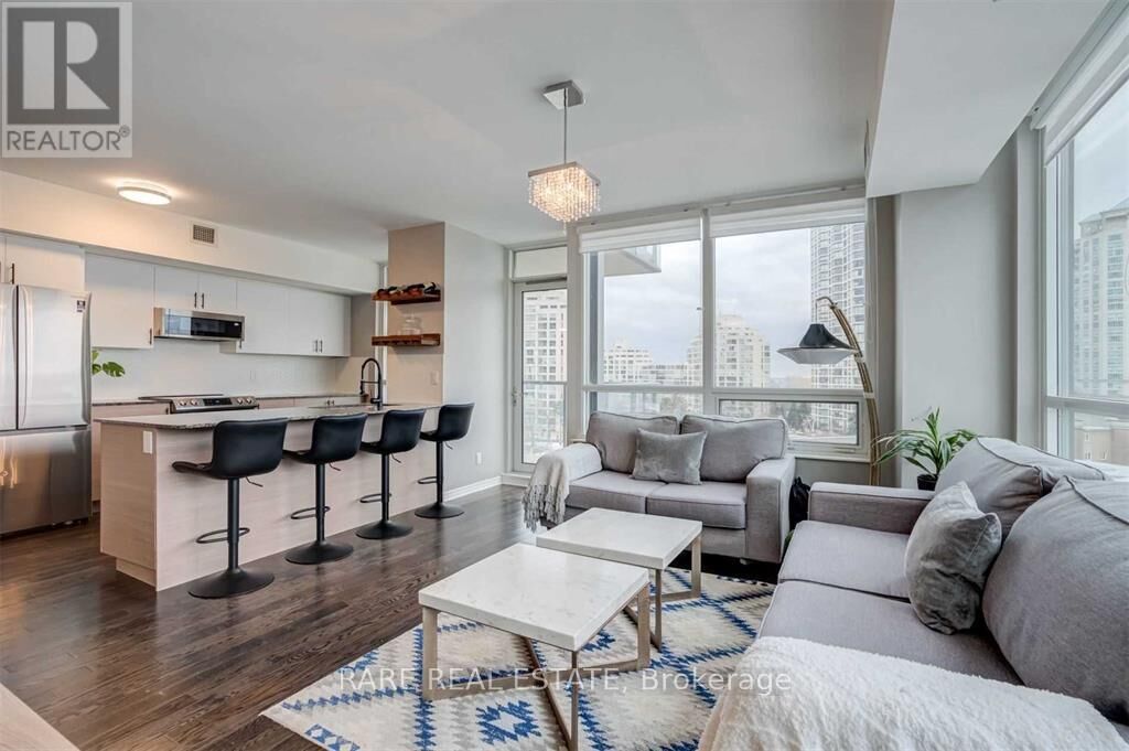 Property Photo:  15 Legion Road 502  ON M8V 0A9 