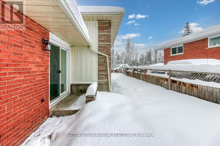 Property Photo:  31 Rio Road  ON P3C 3A4 