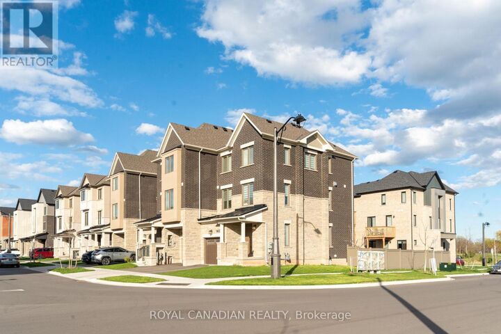 Property Photo:  1402 Kaniv Street  ON L6M 5P3 