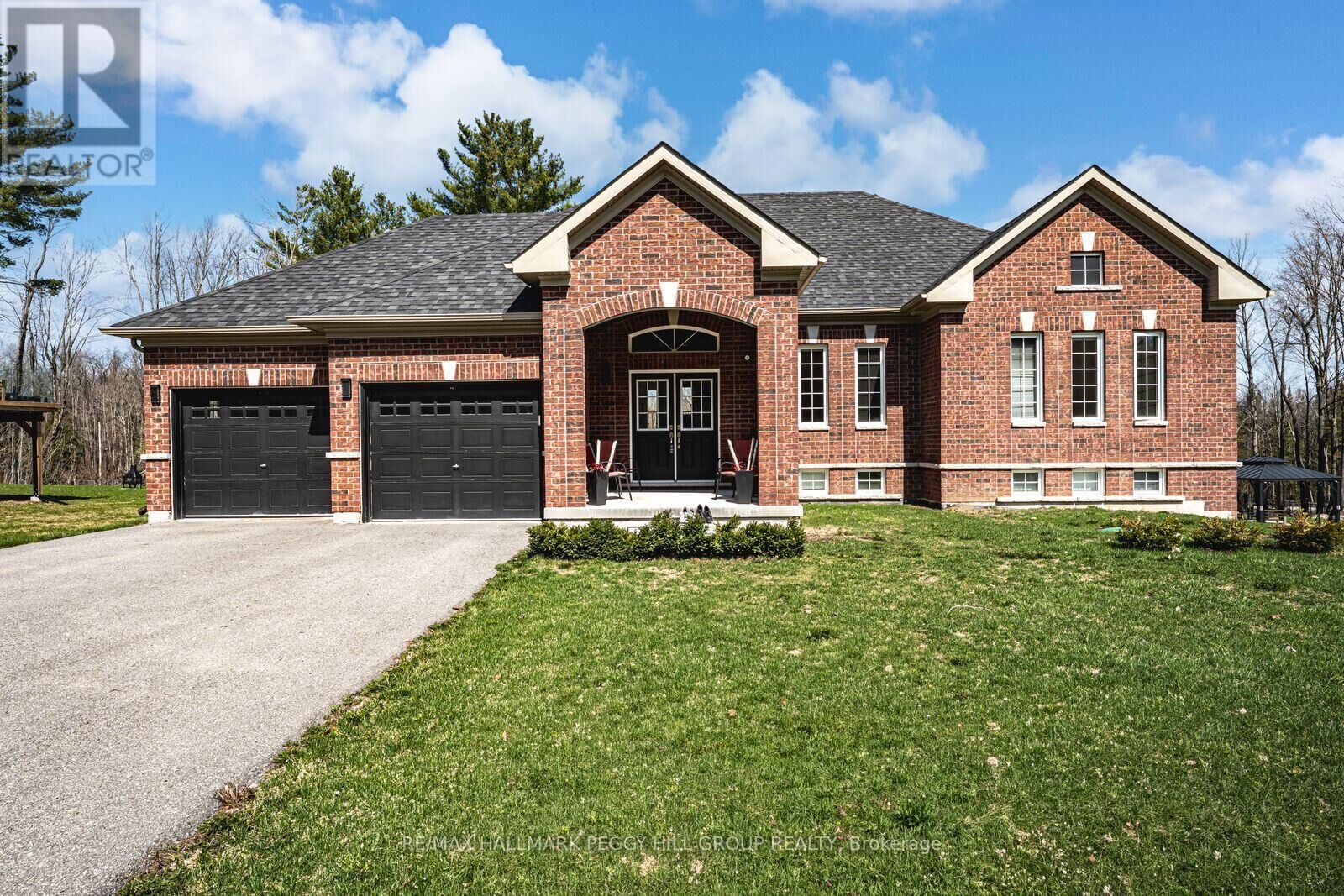 Property Photo:  82 Diamond Valley Drive  ON L0L 2E0 