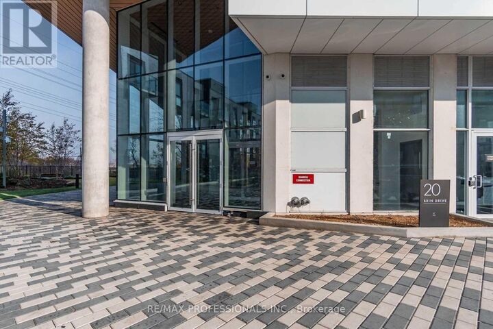 Property Photo:  20 Brin Drive 1209  ON M8X 0B2 