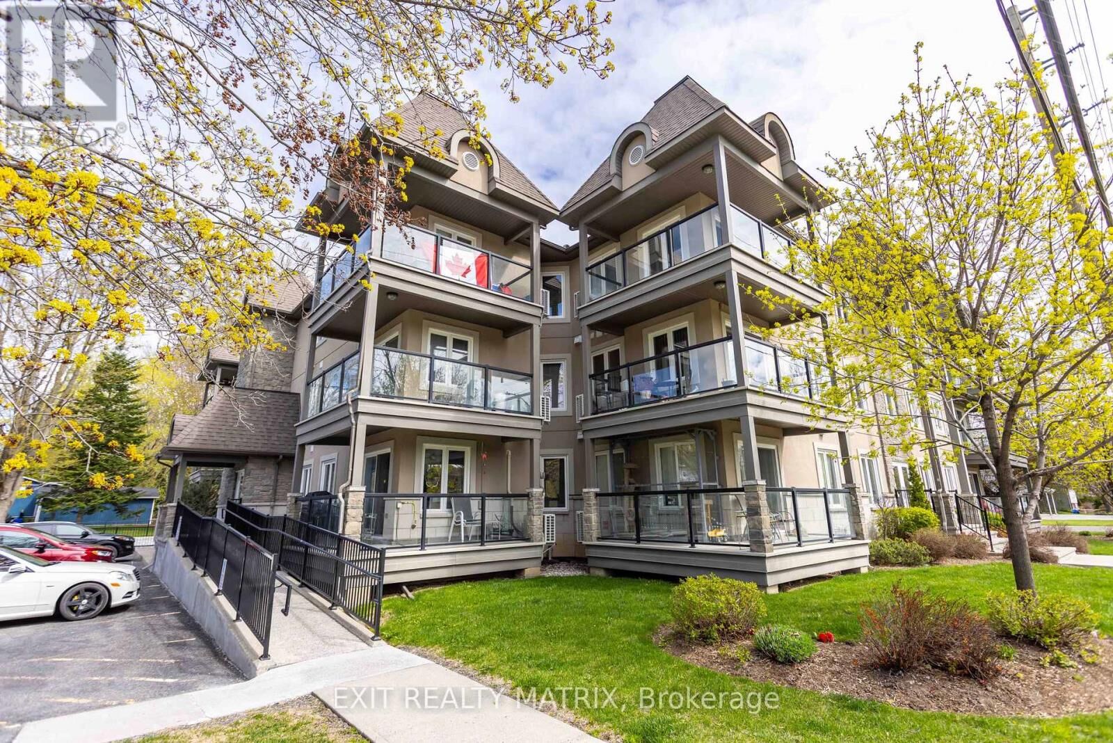Property Photo:  2 Warner Street 104  ON K4R 0B4 