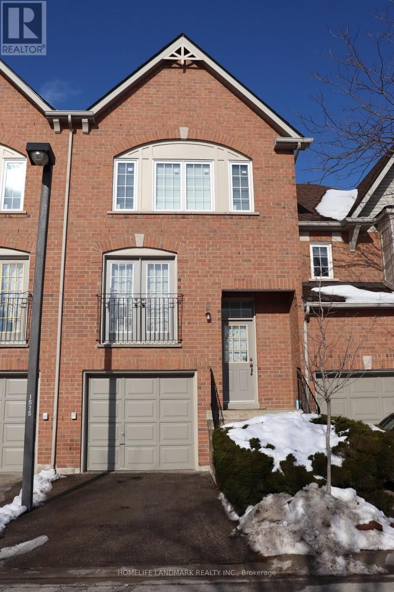 Property Photo:  1575 South Parade Court 2  ON L5M 6E9 
