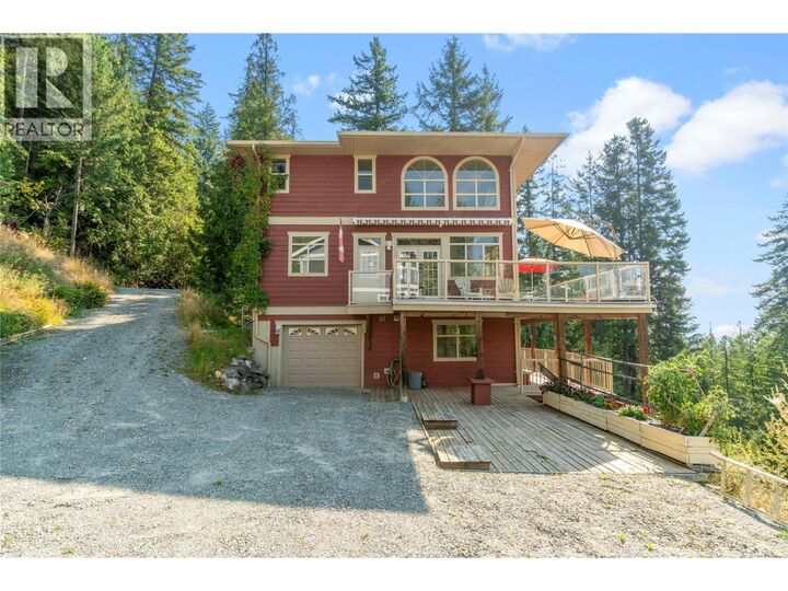 Property Photo:  7666 Lichen Road  BC V0E 1M8 