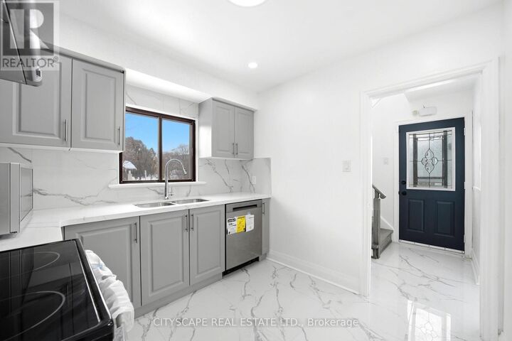 Property Photo:  759 Midland Avenue  ON M1K 4E5 