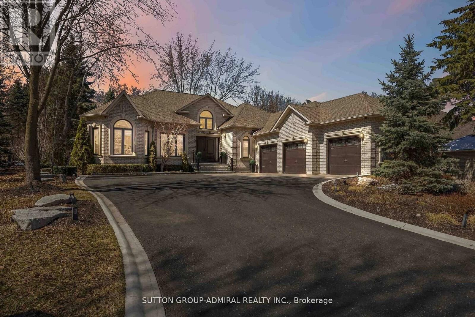 Property Photo:  71 Glacier Court  ON L6A 2V3 