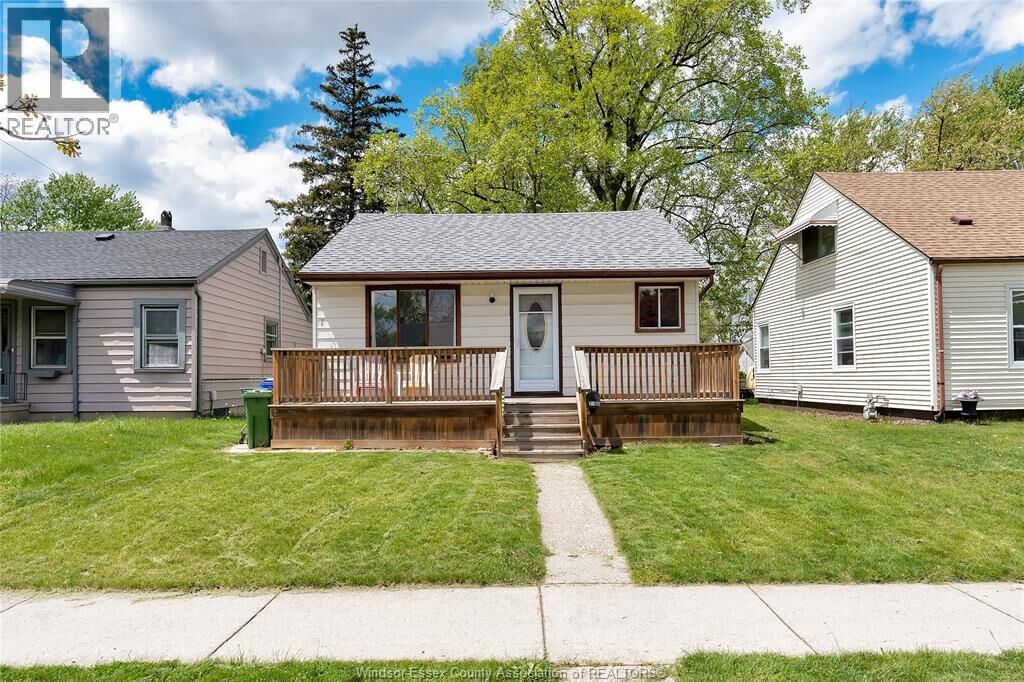 Property Photo:  3666 Girardot Street  ON N9C 1W5 