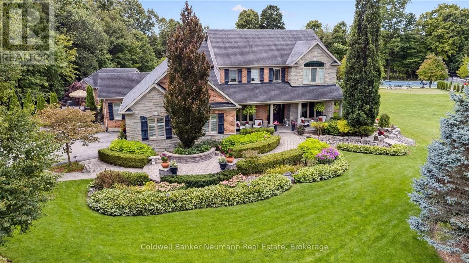 Photo de la propriété:  11370 Taylor Court  ON L0P 1B0 