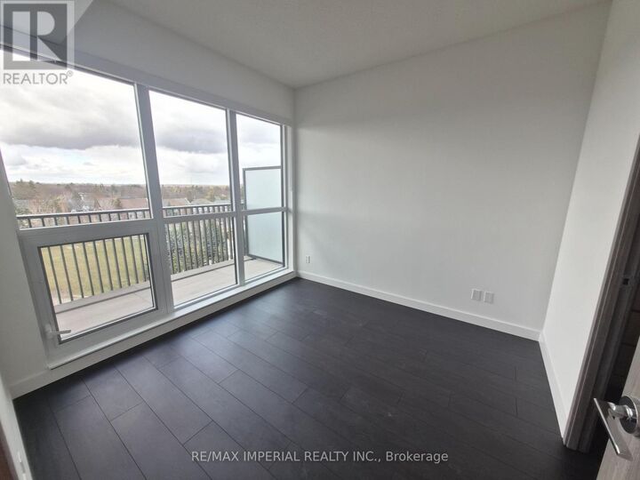 Property Photo:  75 Billes Heights #632 N  ON M2K 0J8 