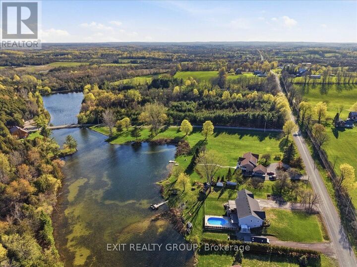 Property Photo:  544 Shannon Road  ON K0K 2V0 