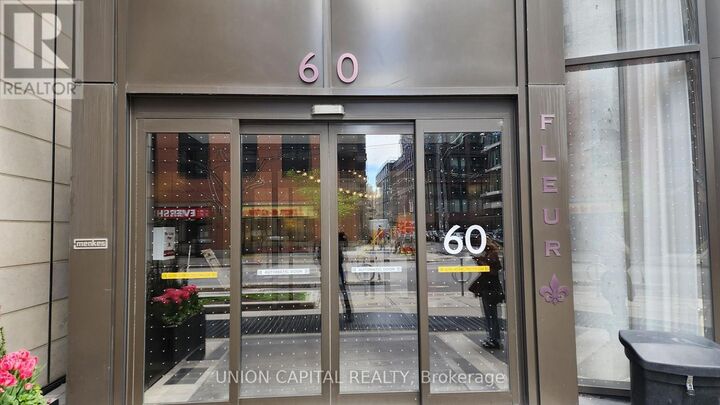 Property Photo:  60 Shuter Street 1201  ON M5B 0B7 