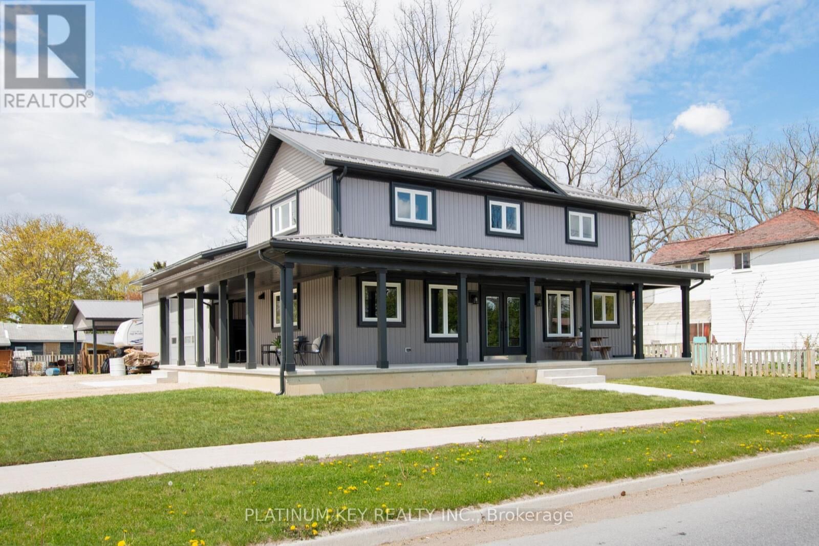 Property Photo:  293 Main Street  ON N0M 2K0 