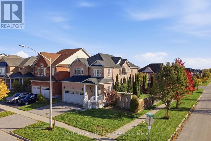 Property Photo:  115 Southfield Avenue  ON L1E 3K1 