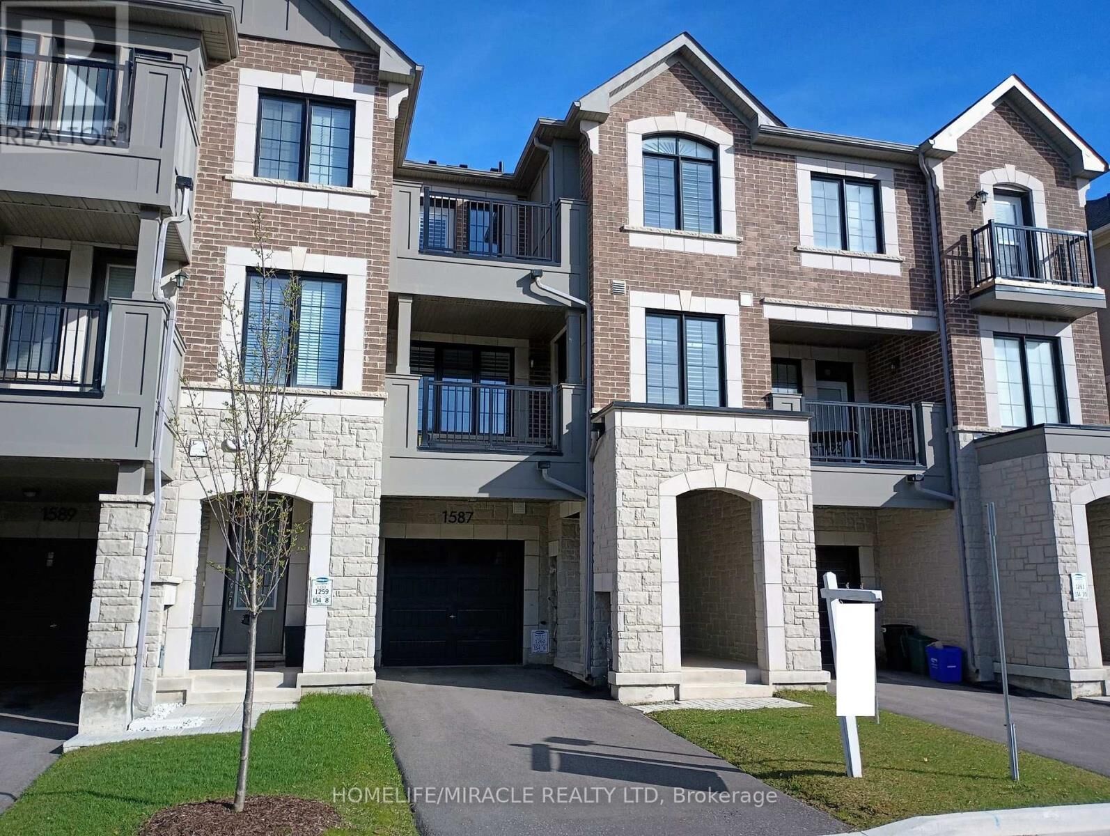 Property Photo:  1587 Moira Crescent  ON L9E 1X8 