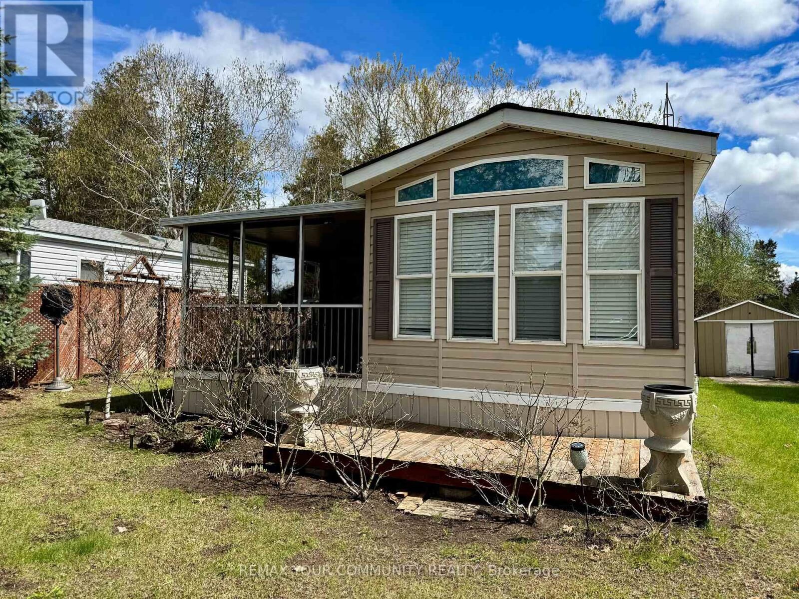 Property Photo:  285 Crydermans Sideroad 323  ON L0E 1A0 