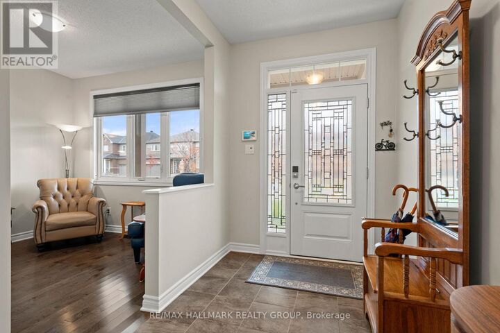 Property Photo:  321 Hepatica Way  ON K4A 0Y9 
