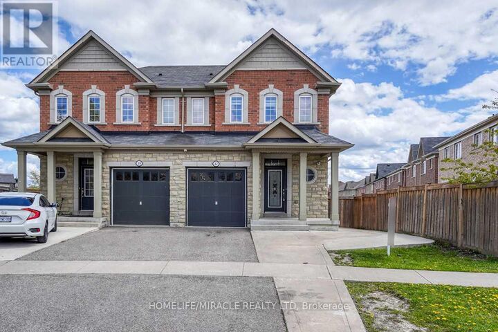 Property Photo:  37 Sussexvale Drive  ON L6R 3R5 