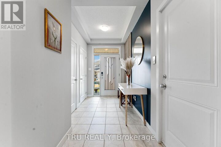Property Photo:  43 Aridus Crescent  ON K2S 2L4 