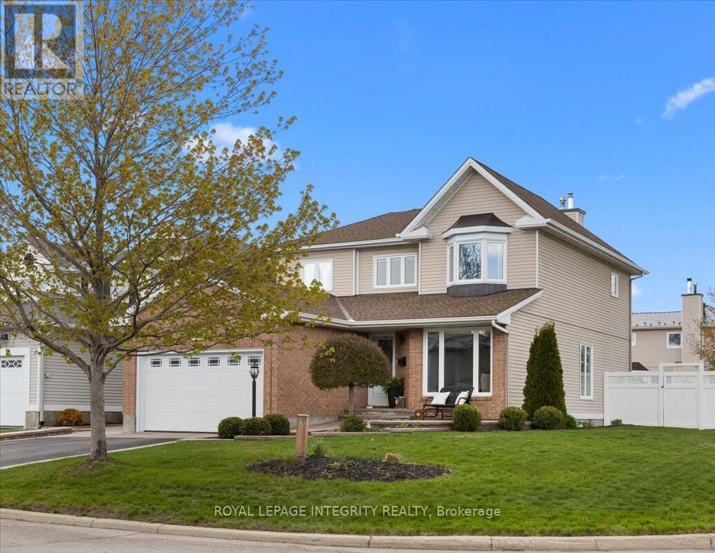 Property Photo:  1749 Bellechasse Place  ON K1C 6W8 