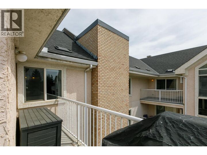 Property Photo: 400 Sutton Crescent 313 BC V1V 1Y3