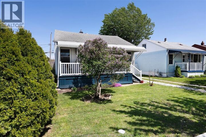 Property Photo:  2170 Wellesley  ON N8W 2E7 