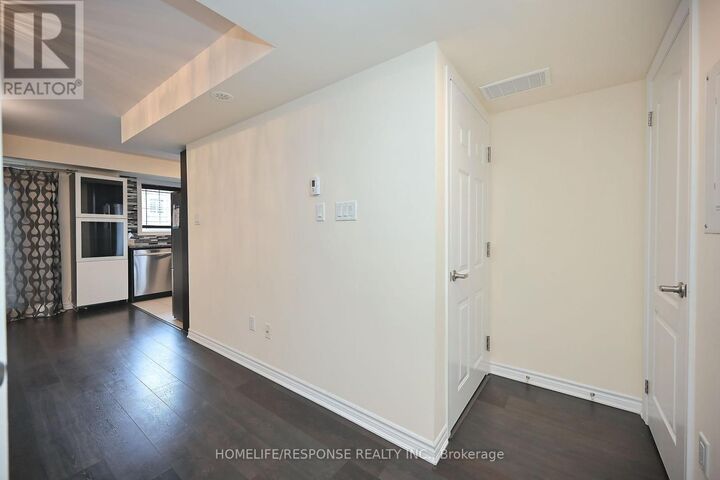 Property Photo:  2441 Greenwich Drive 103  ON L6M 0S3 