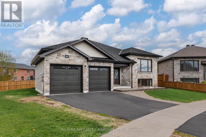 Property Photo:  100 Forestdale Crescent  ON K6K 1M1 